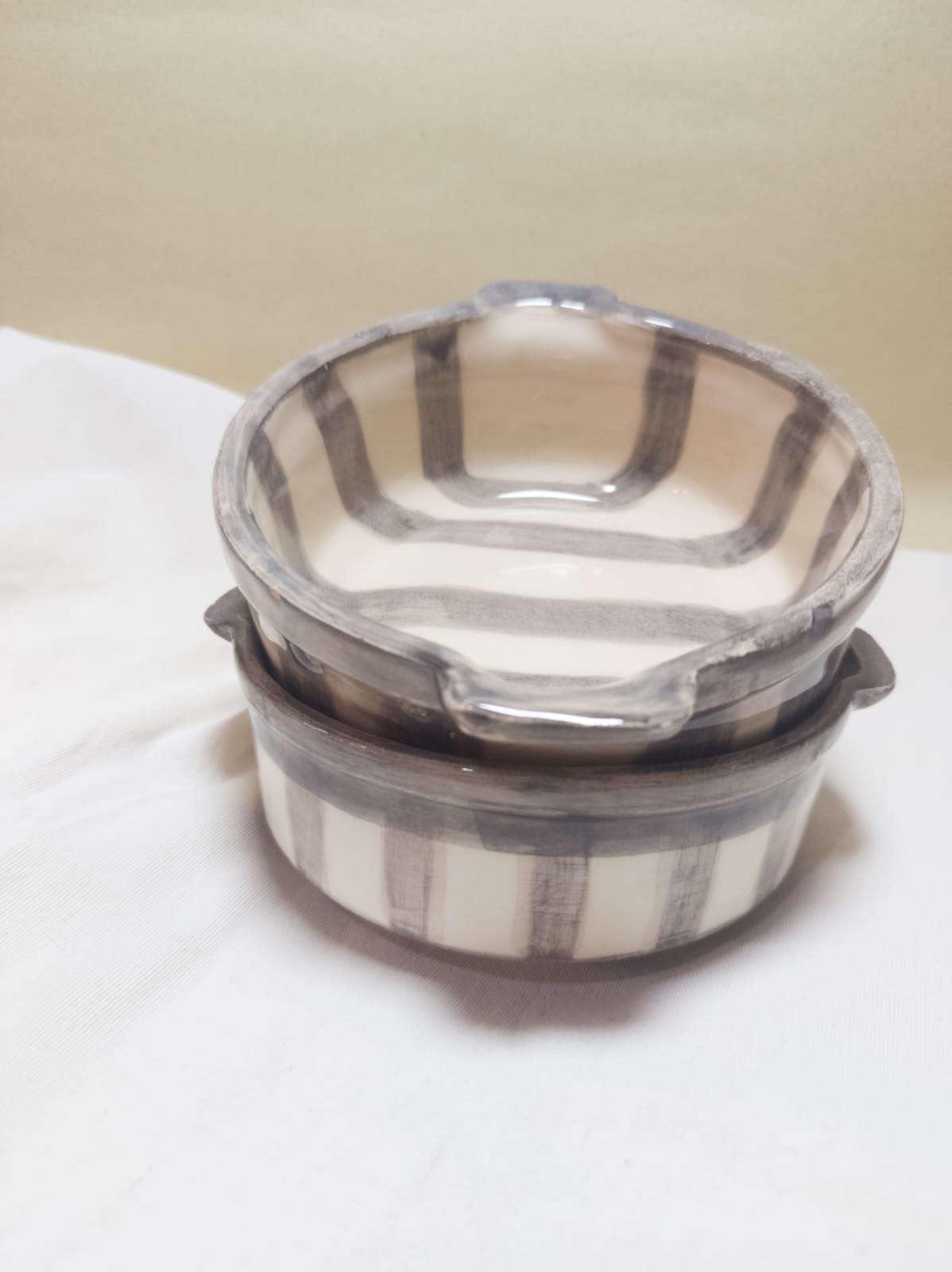 Bowls apilables gris oscuro